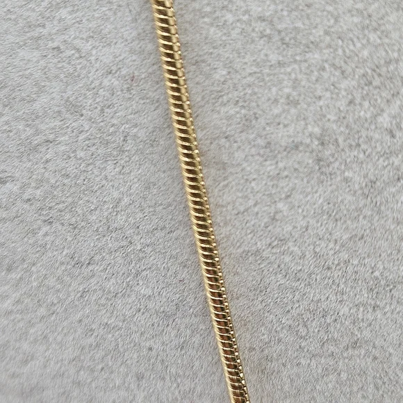 Madewell Gold Plated Brass Adjustable Ring Choker Necklace - Picture 5 of 8